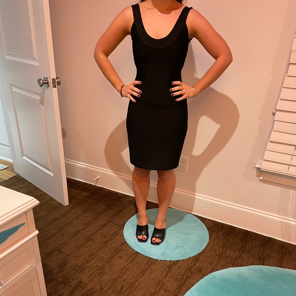 Herve Leger classic black bandage mini dress! In perfect condition!!!